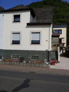 Gästehaus Rheinburgenblick - Bad Salzig