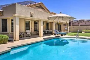 11 Mi to Dtwn Phoenix Laveen Village Home with Pool - Laveen