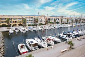 Hotels Cit'Hotel des 2 Golfs : photos des chambres