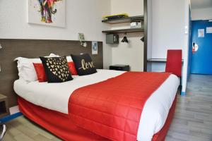 Hotels Cit'Hotel des 2 Golfs : photos des chambres