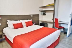Hotels Cit'Hotel des 2 Golfs : photos des chambres