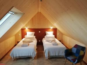 Chalets Les Lodges du Morvan : photos des chambres