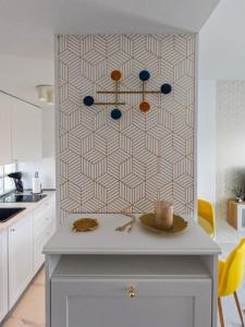 Arilvia good vibes only