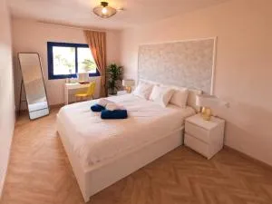 Arilvia good vibes only - Ла-Паред