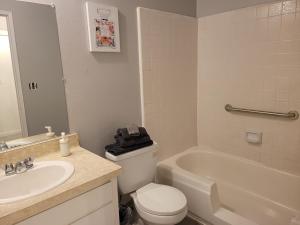 (A12) Lovely Spacious Double Bed Studio