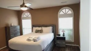 Knight's Vacation Property - Charlotte, NC - Mount Holly