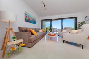 Apartman Oranž