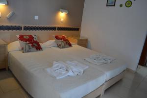 Studio with Garden View (2 Adults) room in White Palace Studios
