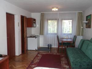 HELIOS Hotel Apartments