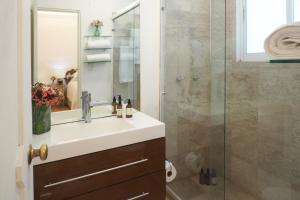 Mirador Roma By The Local Way