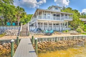 Bayfront Niceville Getaway with Private Dock! - سيمينول