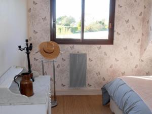 Maisons de vacances Holiday home with jacuzzi, Guisseny : photos des chambres