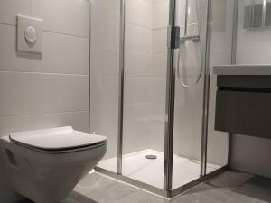 Chalet aux Pistes · 8 Pers · Wifi et Parking Couverts - FR-1-344-740