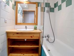 Appartement rénové 8 pers - Balcon, Sauna & Hammam, WIFI - FR-1-344-770