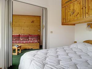Appartement agréable proche des pistes avec balcon - FR-1-344-810
