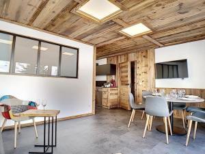 Appartement rénové 4 personnes, proche pistes, balcon, sauna - FR-1-344-831