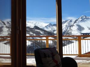 Chalet luxueux avec sauna, terrasse et parking couvert - FR-1-344-887