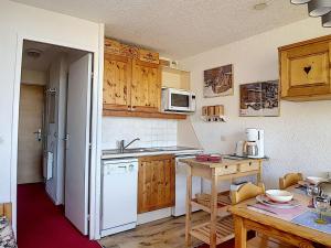 Duplex skis aux pieds avec balcon, 4 personnes - FR-1-344-943