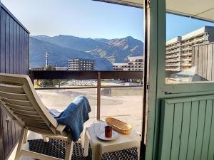 Studio ski aux pieds avec balcon exposé Sud-Ouest - FR-1-344-1000