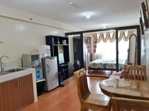 Condo with wifi in One Oasis CDO