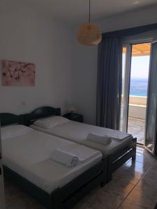 Meltemi Tinos