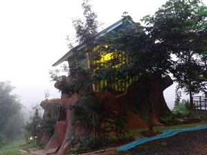 บ้านสายรุ้ง เขาค้อ