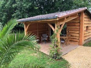 B&B / Chambres d'hotes La Ferme de Sirguet - Cabane Jardin & Spa : photos des chambres