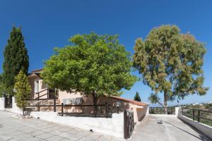 Resitour - Perneri Three Bedroom Villas