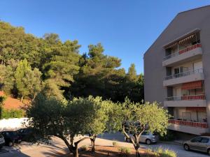 Grand studio à Hyères entre mer et ville