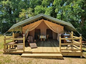 Campings Moulin Du Pommier Glamping & Camping : photos des chambres