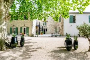 Hôtel & SPA Ventoux Provence "Domaine des Tilleuls" - 乌韦兹河畔莫朗