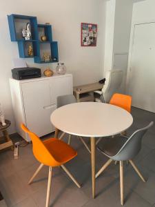 Appartements Appartement design Gardanne : photos des chambres