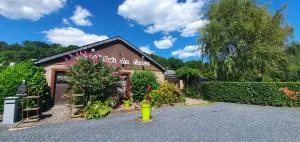 cosy holiday home with sauna near river - 拉罗什-阿登