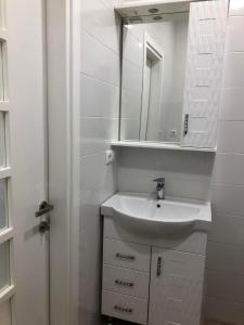 18a Pirosmani Street