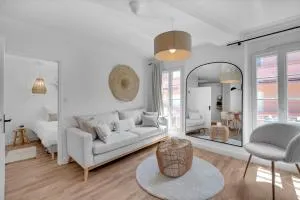 Le Bayamo - بلانياك