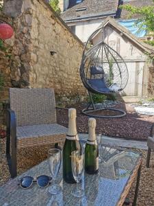 Appartements Les Cieux de la Cathedrale - Calme - Jardin - Wifi : photos des chambres
