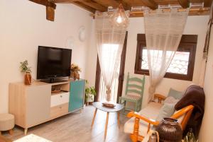 LA CASITA DEL PORTAL