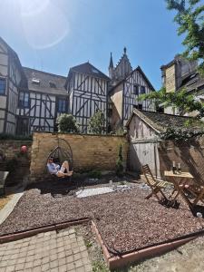 Appartements L'Oiseau De La Cathedrale - Calme - Jardin - Wifi : photos des chambres