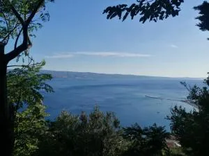 House B - with spacious terrace and beautiful view - Zakučac