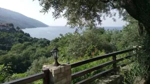 Alex Seaview House - Makrirrákhi