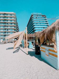 Breezy Apartment 30 by Sea View