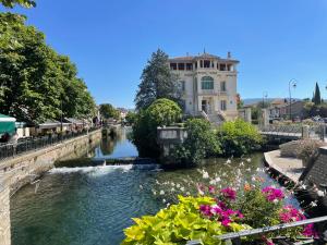 Appartements Vue sur les toits l’Isle sur la Sorgue : photos des chambres