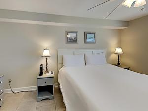 Regency Towers #302 West