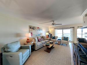 Regency Towers #403 East