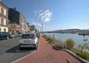 Appartements A BABORD Fecamp Appartement vue port et mer linge inclus : photos des chambres