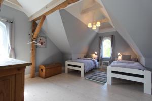 Haus Anneliese Whg 1, DG