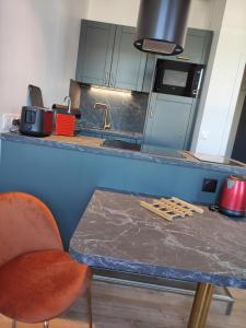 Appartements LE REFLET DES VOILES FACE AU PORT DE FECAMP : photos des chambres