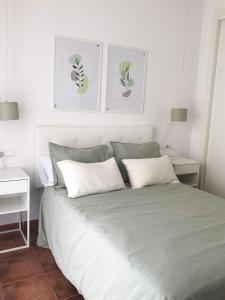 Playa Laguna Bajo Parking