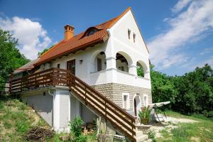 Kisleshegy Balatonudvari Vendégház