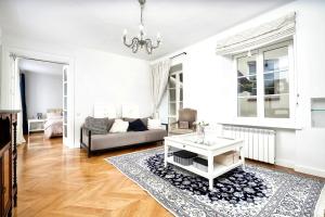 Bright Cosy and Quiet app in the heart of Old Town